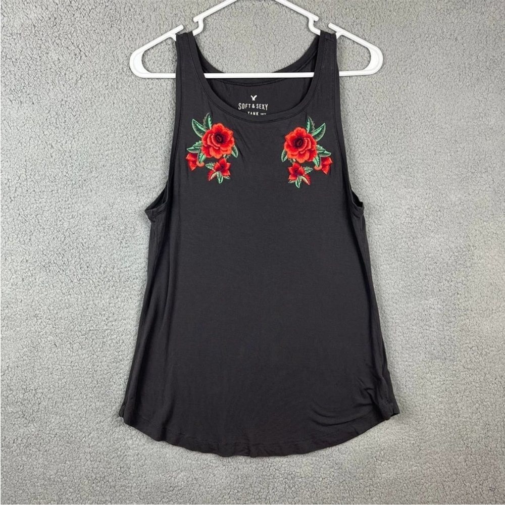 American Eagle Women top Size XS Black Sleeveless‎ Tank Floral Embroidery Casual
